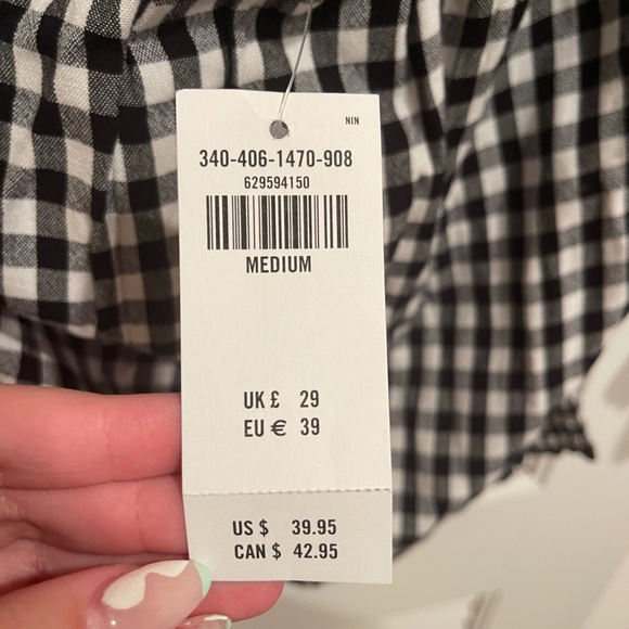 Women’s Hollister Top | BRAND NEW - Picture 3 of 4